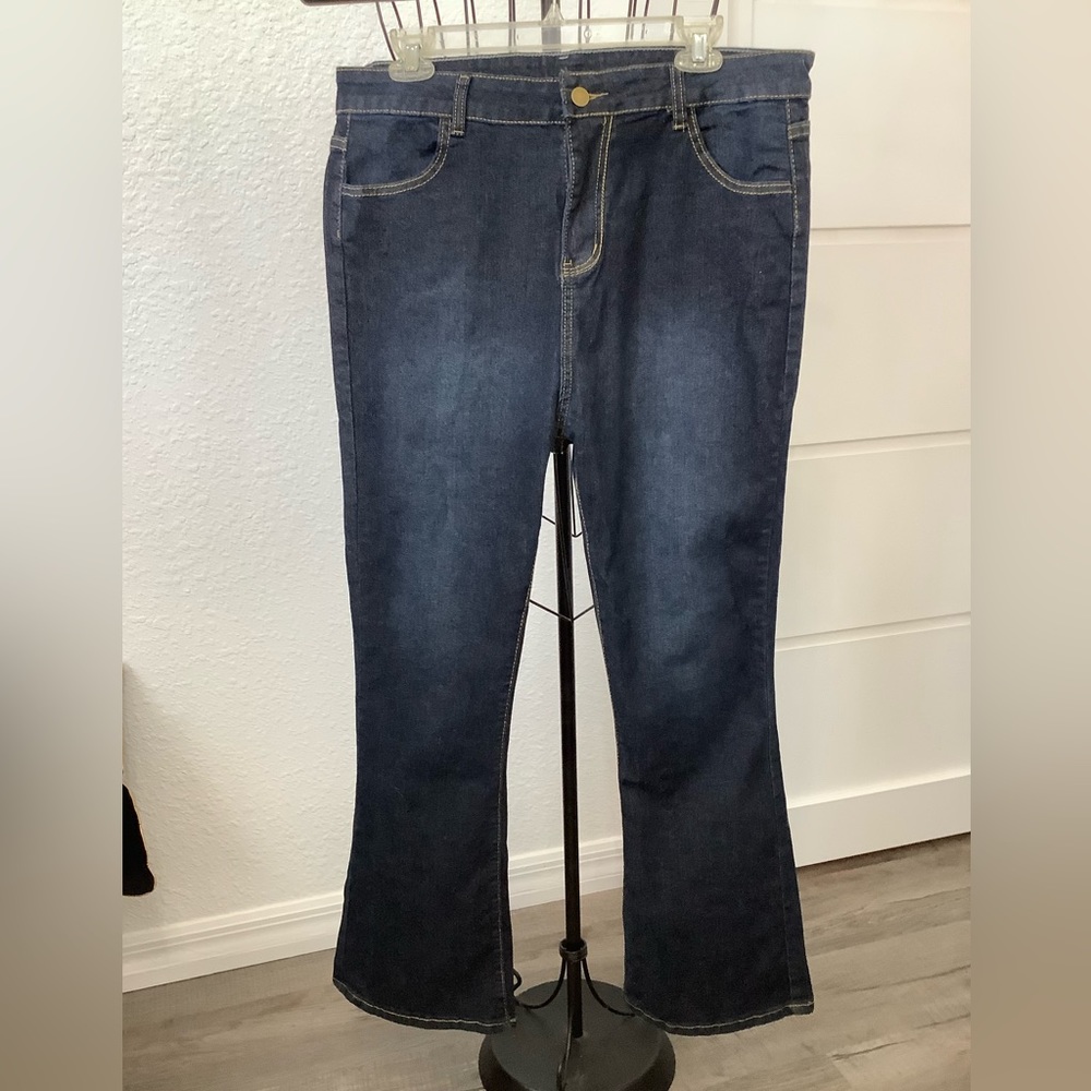 New Men’s JEANS. Sz. XXL